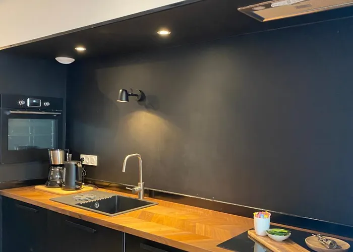 Alojamento de Acomodação e Pequeno-almoço Superbe Grande Maison - Amis - Familles - Entreprises 4*